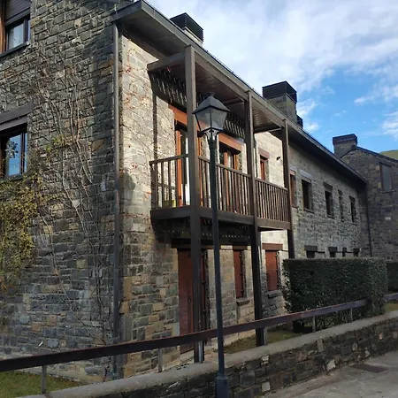 Apartamento Luga Castiello de Jaca Buitenkant foto